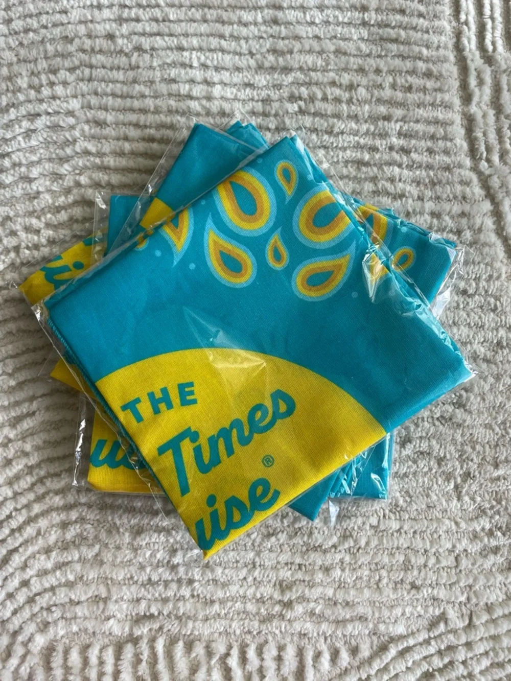 Sun Cruiser Teal and Yellow Bandana